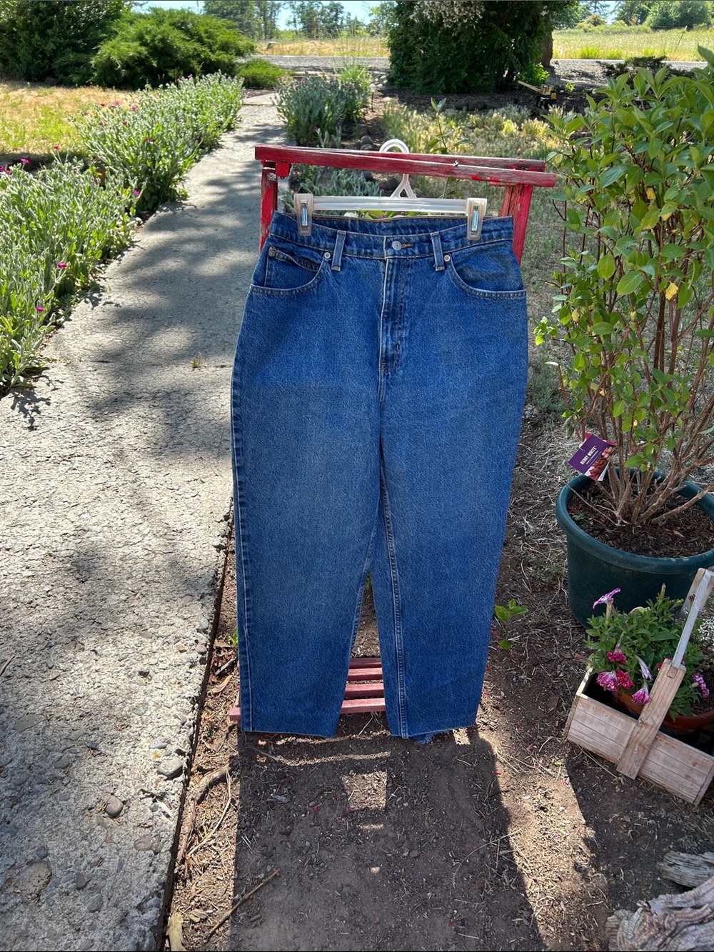 Faded Glory Classic women’s Blue Denim Jeans size 14